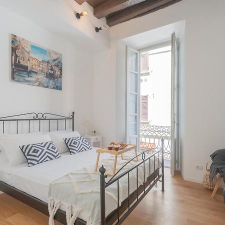 Independence Apartment With Balcony By Rent All Como Exterior foto